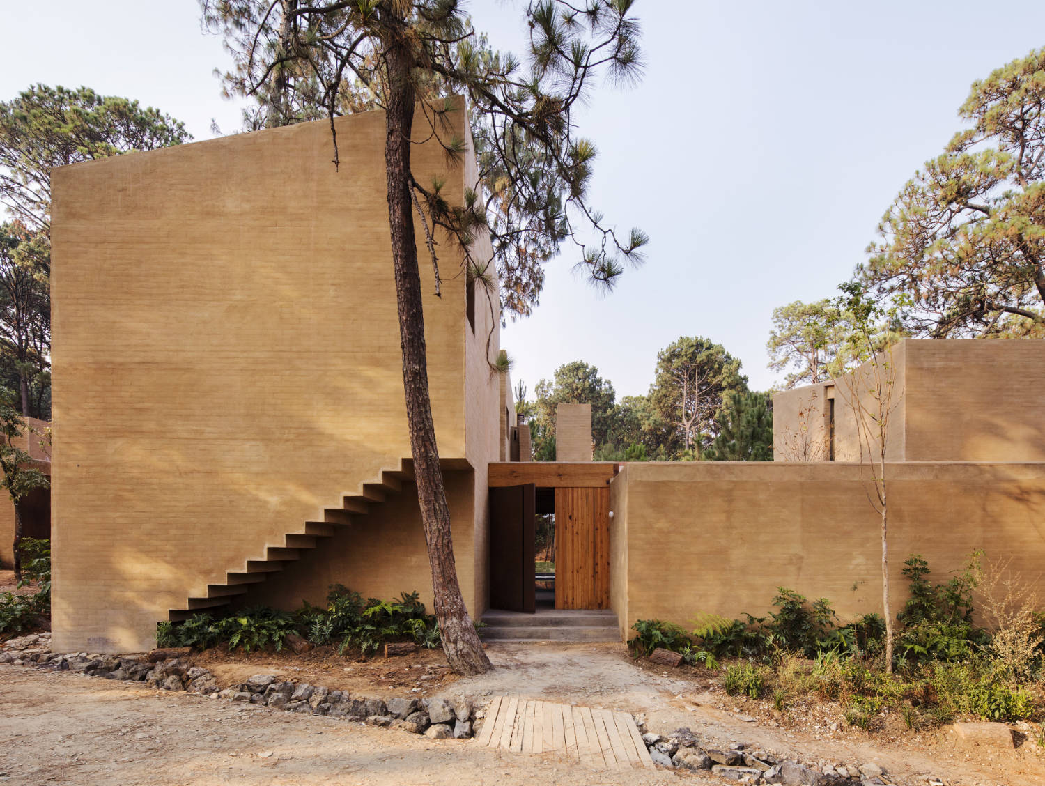 Maison en terre crue